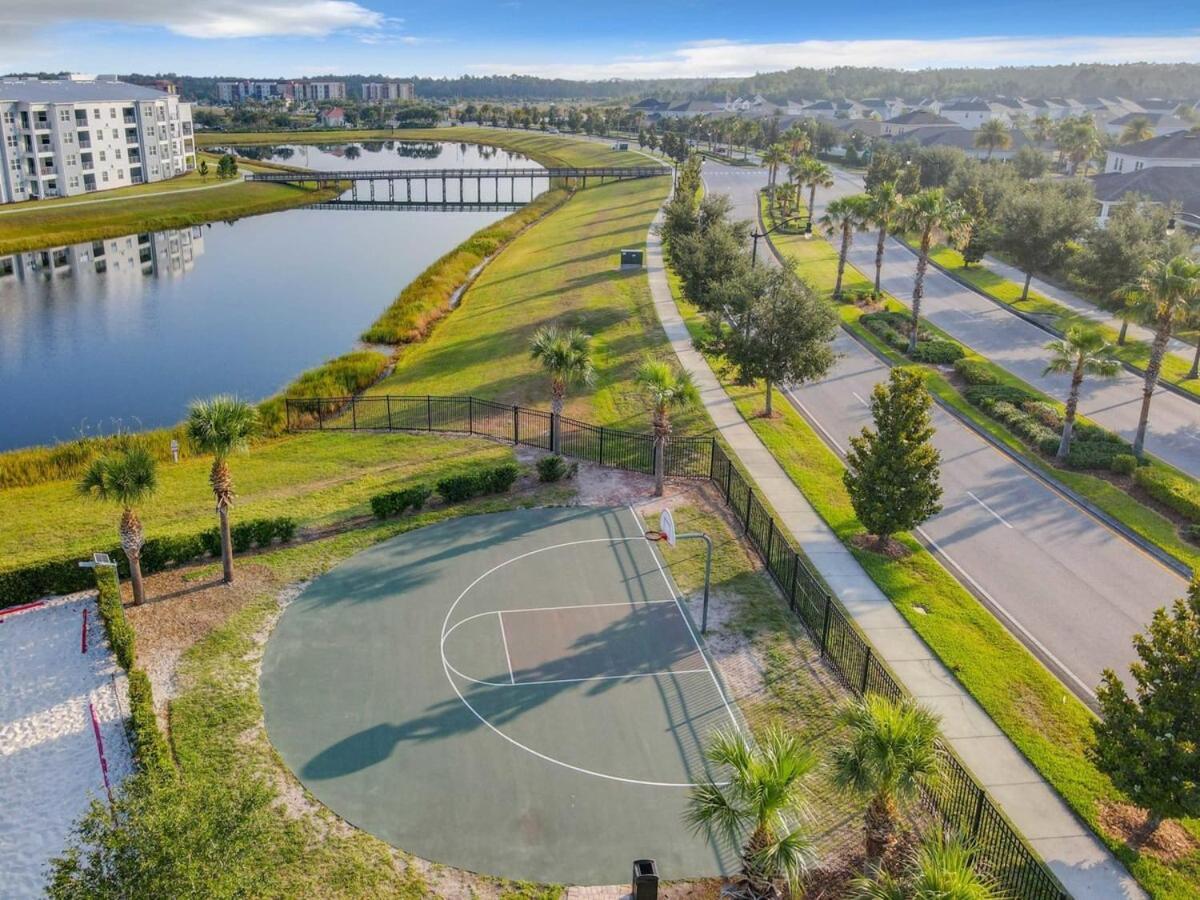 Terrific Thematic Lakeview 2B With 2 Clubhouses Кисими Екстериор снимка
