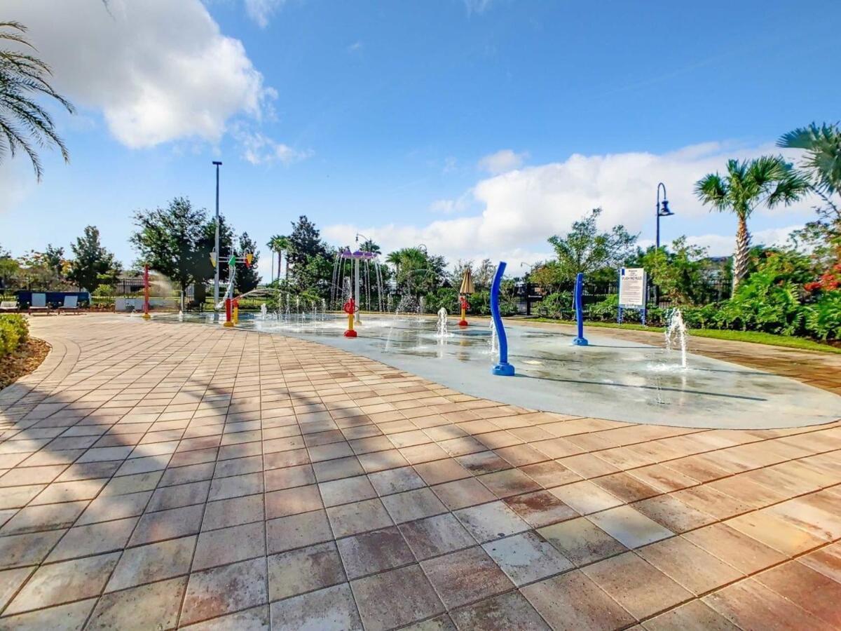 Terrific Thematic Lakeview 2B With 2 Clubhouses Кисими Екстериор снимка